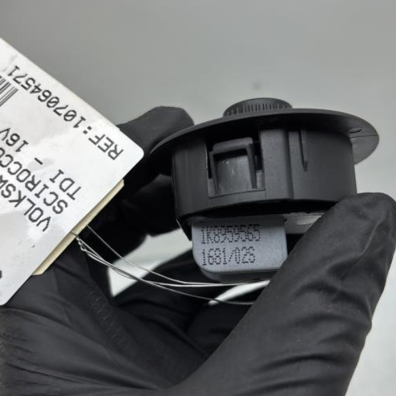 Commande retroviseurs VOLKSWAGEN SCIROCCO 3 Photo n°4