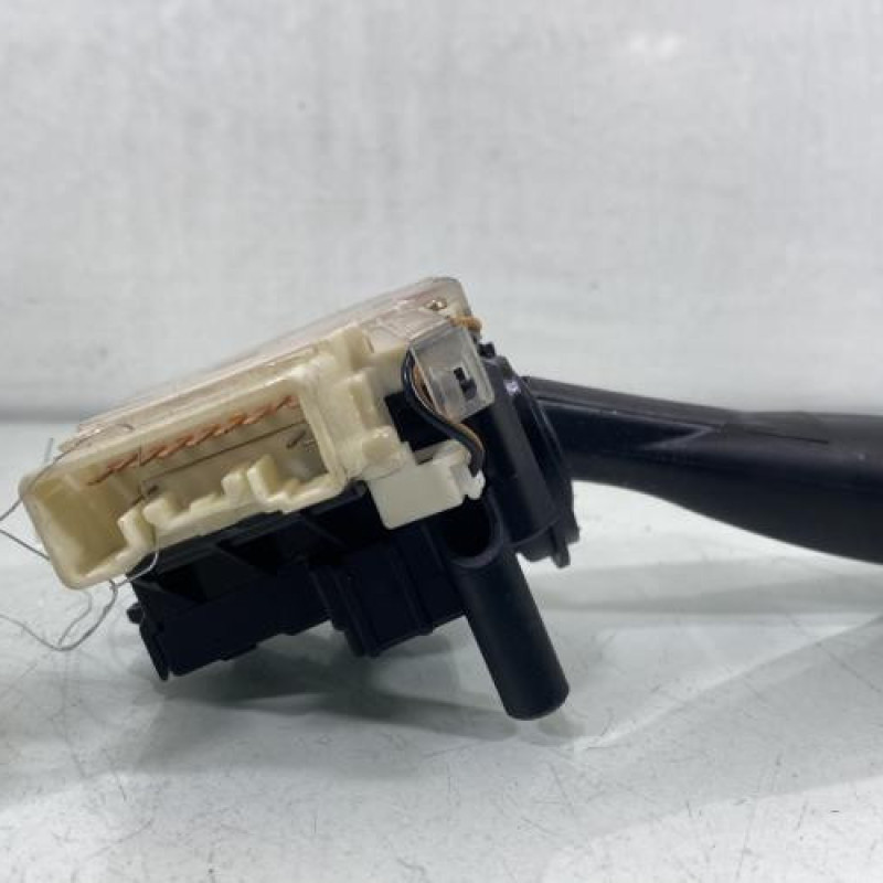 Commodo phare TOYOTA YARIS 1 Photo n°4