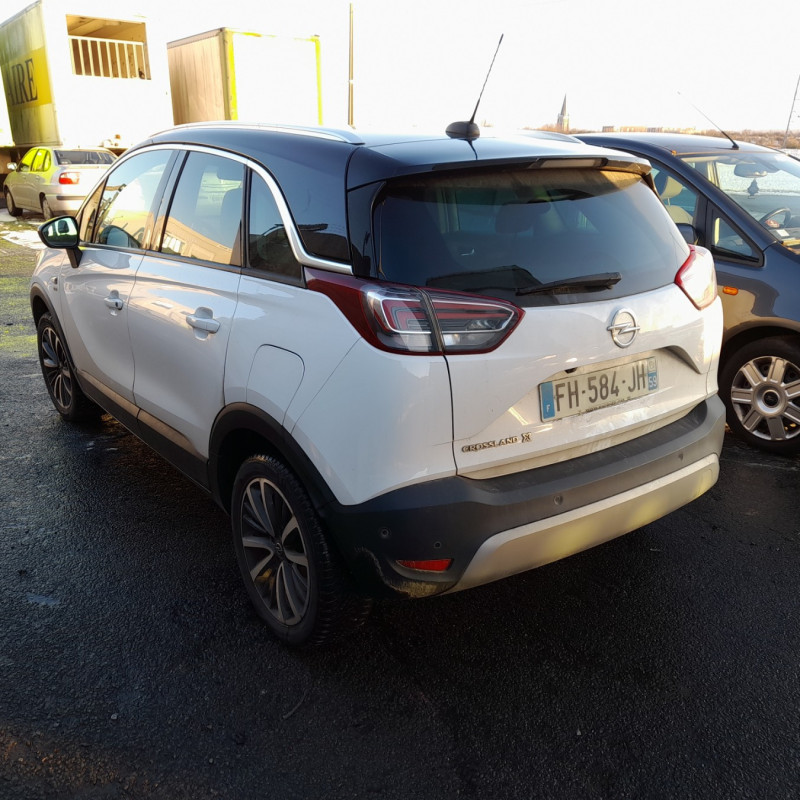 OPEL CROSSLAND X PHASE 1 1.5 BLUE HDI - 16V TURBO Photo n°2