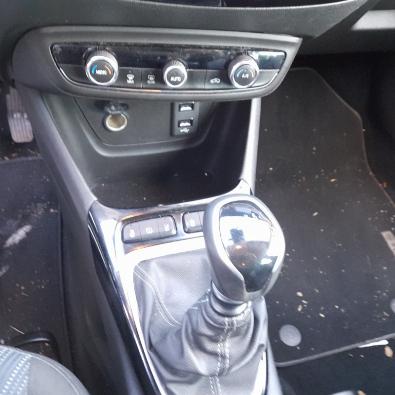 OPEL CROSSLAND X PHASE 1 1.5 BLUE HDI - 16V TURBO Photo n°8