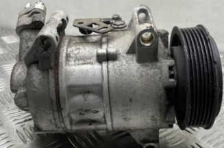 Compresseur clim PEUGEOT 308 2 Photo n°1