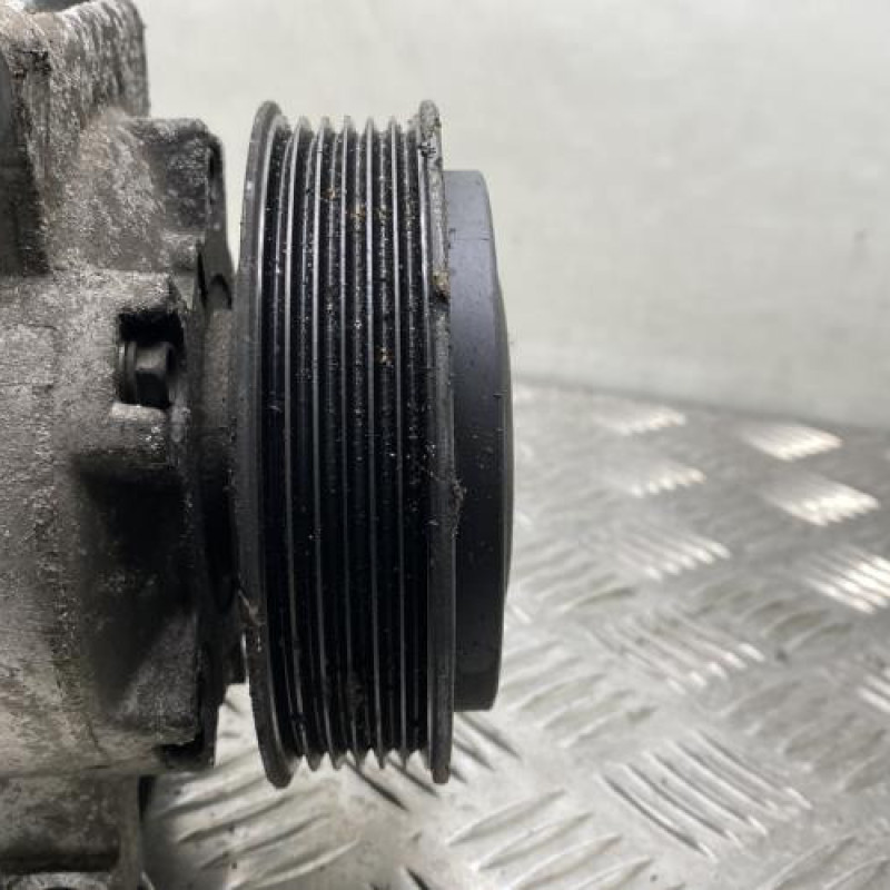 Compresseur clim PEUGEOT 308 2 Photo n°2