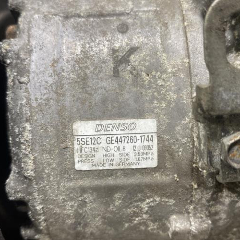 Compresseur clim TOYOTA AVENSIS 2 Photo n°3