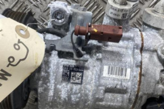 Compresseur clim AUDI A3 4 Photo n°1