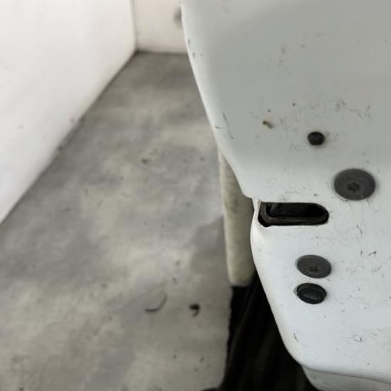 Porte avant droit PEUGEOT PARTNER 2 Photo n°7