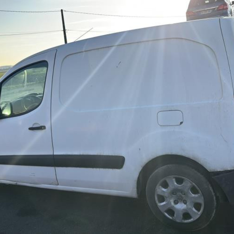 Porte avant droit PEUGEOT PARTNER 2 Photo n°14