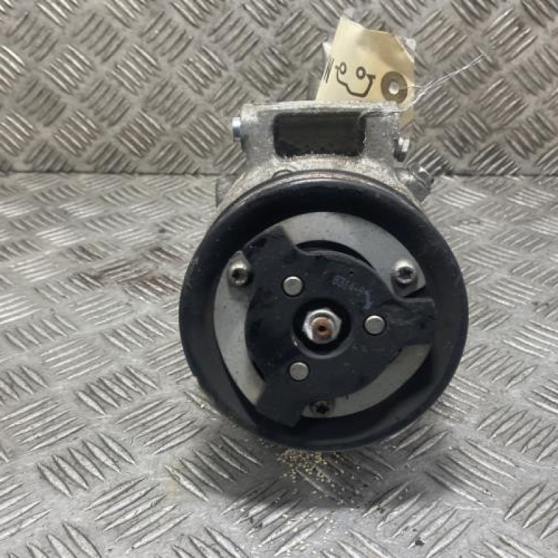 Compresseur clim VOLKSWAGEN GOLF 7 Photo n°1