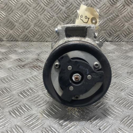 Compresseur clim VOLKSWAGEN GOLF 7 Photo n°1