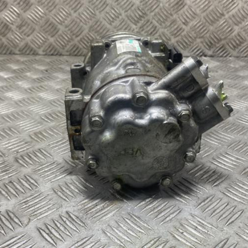 Compresseur clim NISSAN QASHQAI 1 Photo n°3