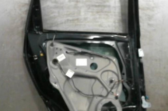 Porte arriere gauche MERCEDES CLASSE B 245 Photo n°1