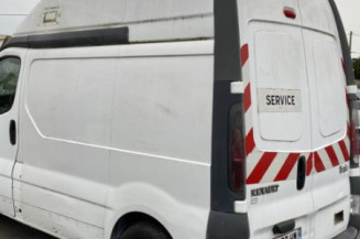 Face avant RENAULT TRAFIC 2