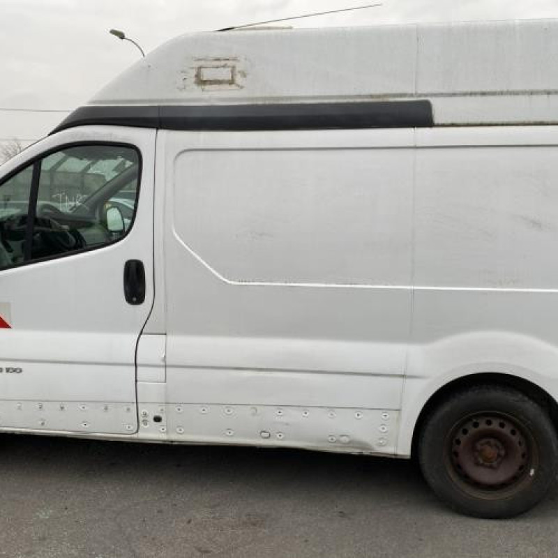 Traverse superieure RENAULT TRAFIC 2 Photo n°10