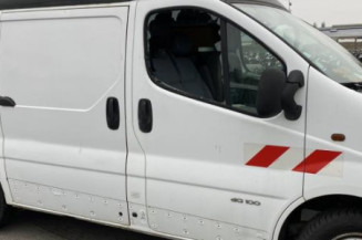 Face avant RENAULT TRAFIC 2