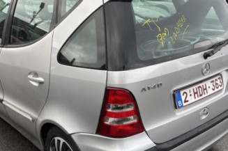 Retroviseur droit MERCEDES CLASSE A 168