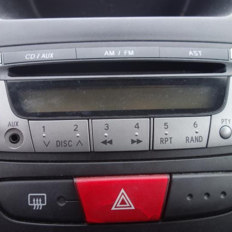 Porte arriere gauche TOYOTA AYGO 1 Photo n°8