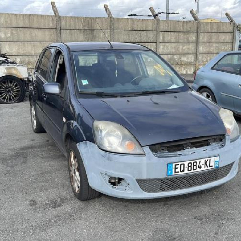 Capot FORD FIESTA 5 Photo n°13