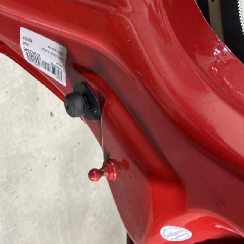 Malle/Hayon arriere OPEL CORSA Photo n°8