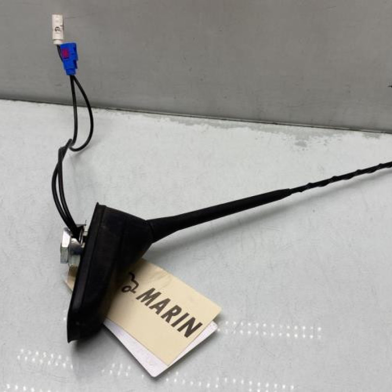 Antenne PEUGEOT 308 2 Photo n°4