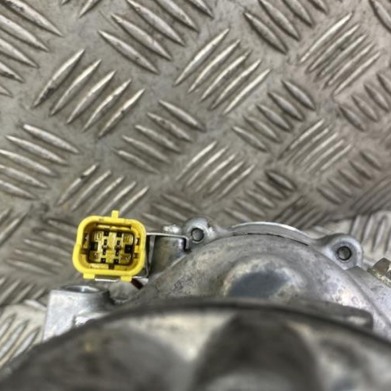 Compresseur clim PEUGEOT EXPERT 2 Photo n°3