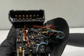 Commodo phare DACIA DUSTER 1