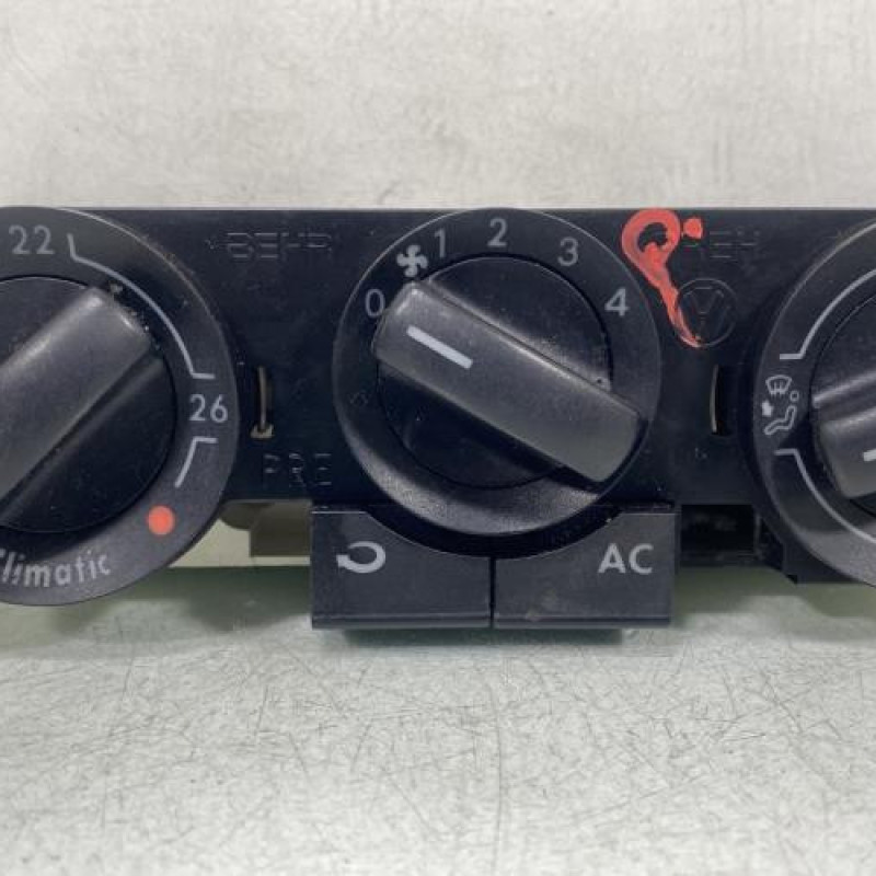 Commande chauffage VOLKSWAGEN POLO 4 Photo n°1