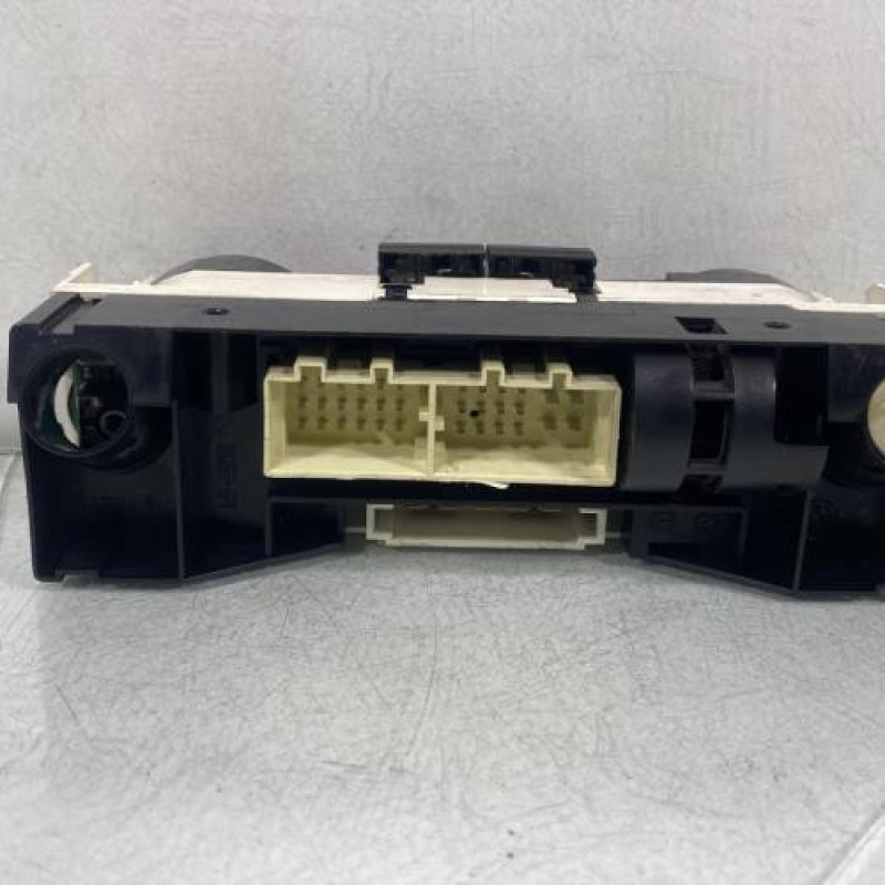 Commande chauffage VOLKSWAGEN POLO 4 Photo n°5