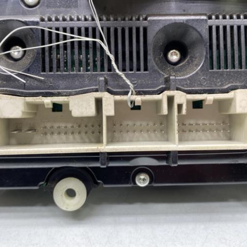 Commande chauffage VOLKSWAGEN GOLF 5 Photo n°3