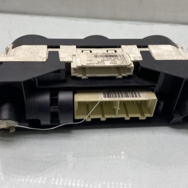 Commande chauffage VOLKSWAGEN POLO 4 Photo n°3