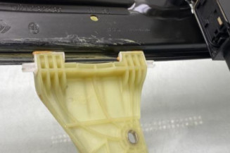 Leve vitre electrique avant droit OPEL VIVARO 3