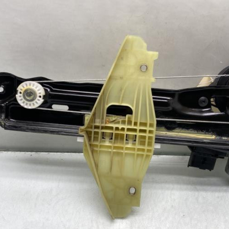 Leve vitre electrique avant gauche OPEL VIVARO 3 Photo n°2