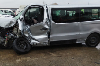 RENAULT TRAFIC 3 COURT PHASE 2 2.0 BLUE DCI - 16V TURBO