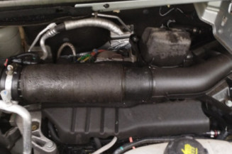 RENAULT TRAFIC 3 COURT PHASE 2 2.0 BLUE DCI - 16V TURBO