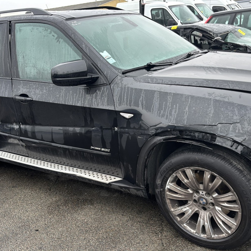 BMW X5 E70 PHASE 1 30d 3.0D - 24V L6 TURBO XDRIVE 4X4 Photo n°8