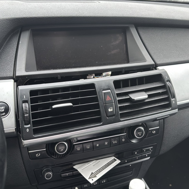 BMW X5 E70 PHASE 1 30d 3.0D - 24V L6 TURBO XDRIVE 4X4 Photo n°17