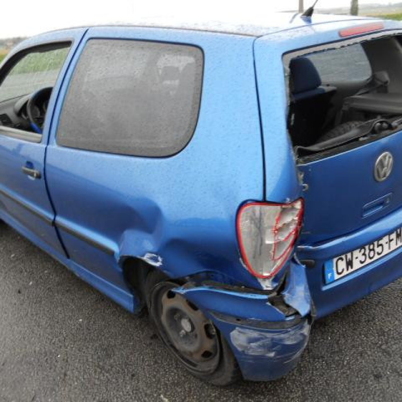 Aile avant gauche VOLKSWAGEN POLO 3 Photo n°8