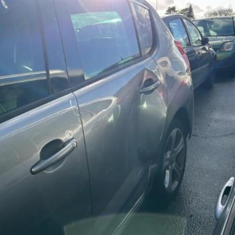 Malle/Hayon arriere PEUGEOT 3008 1 Photo n°15