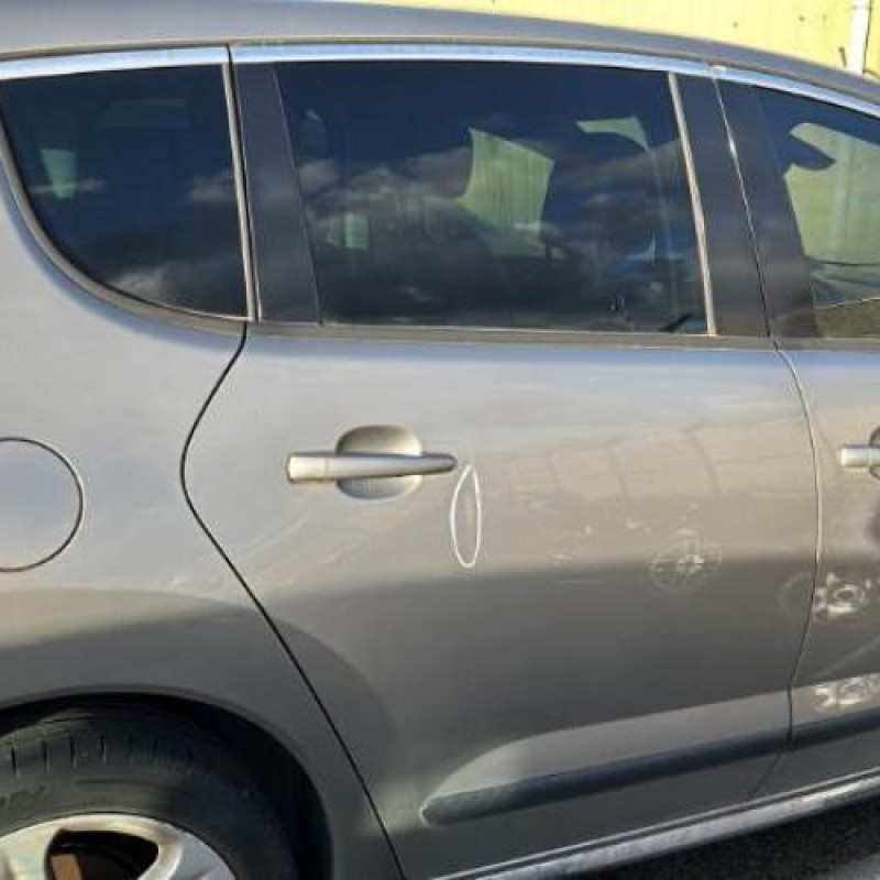 Malle/Hayon arriere PEUGEOT 3008 1 Photo n°19