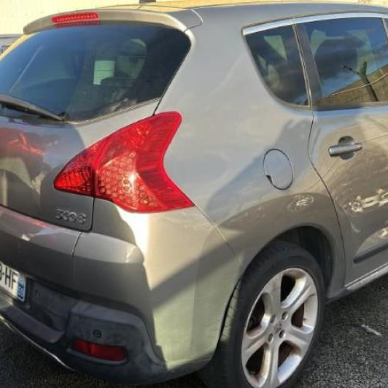 Malle/Hayon arriere PEUGEOT 3008 1 Photo n°20