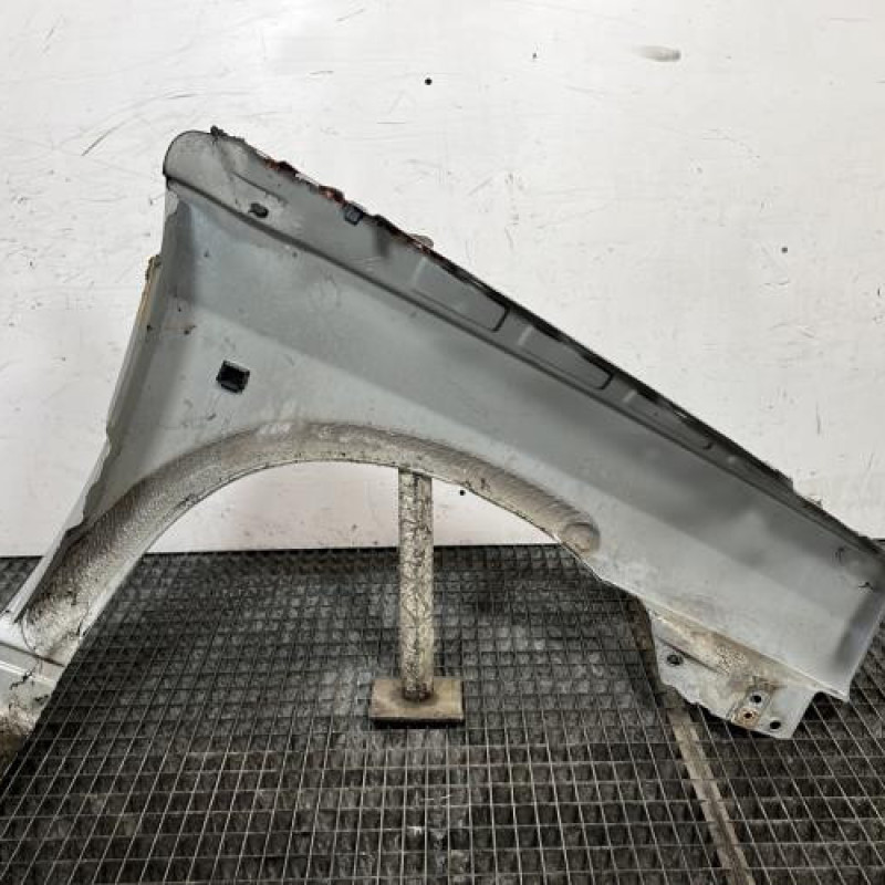 Aile avant gauche RENAULT CLIO 1 Photo n°5