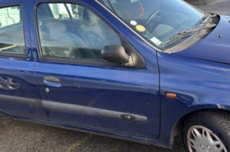 Calandre RENAULT CLIO 2