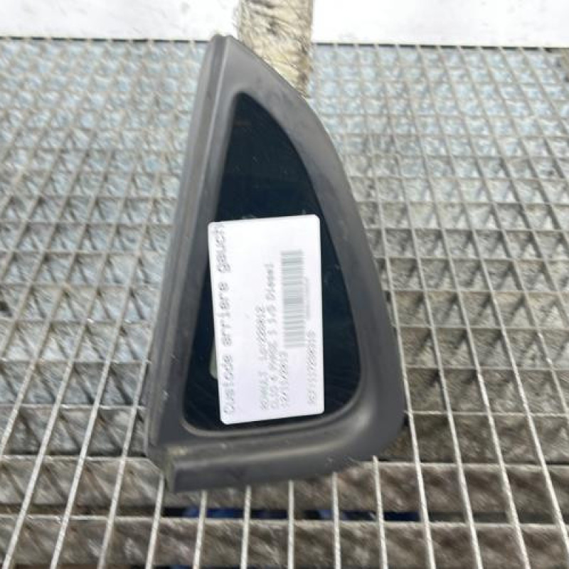 Custode arriere gauche RENAULT CLIO 4 Photo n°1