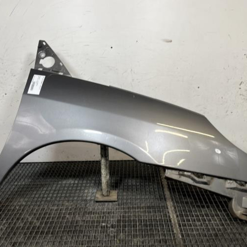Aile avant droit PEUGEOT 807 Photo n°1