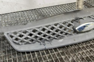 Calandre FORD FIESTA 5