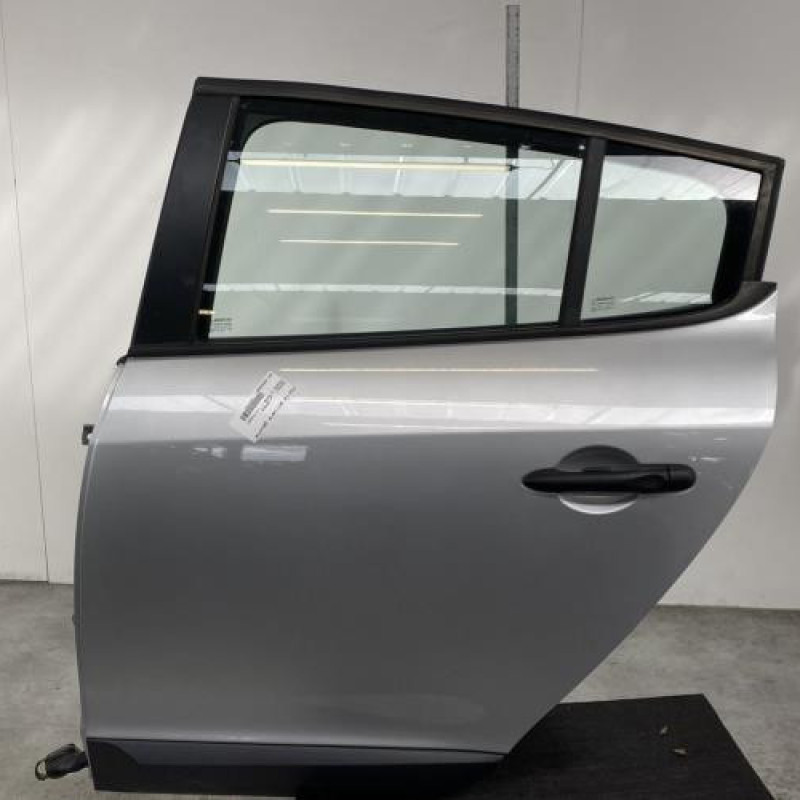 Porte arriere gauche RENAULT MEGANE 3 Photo n°3