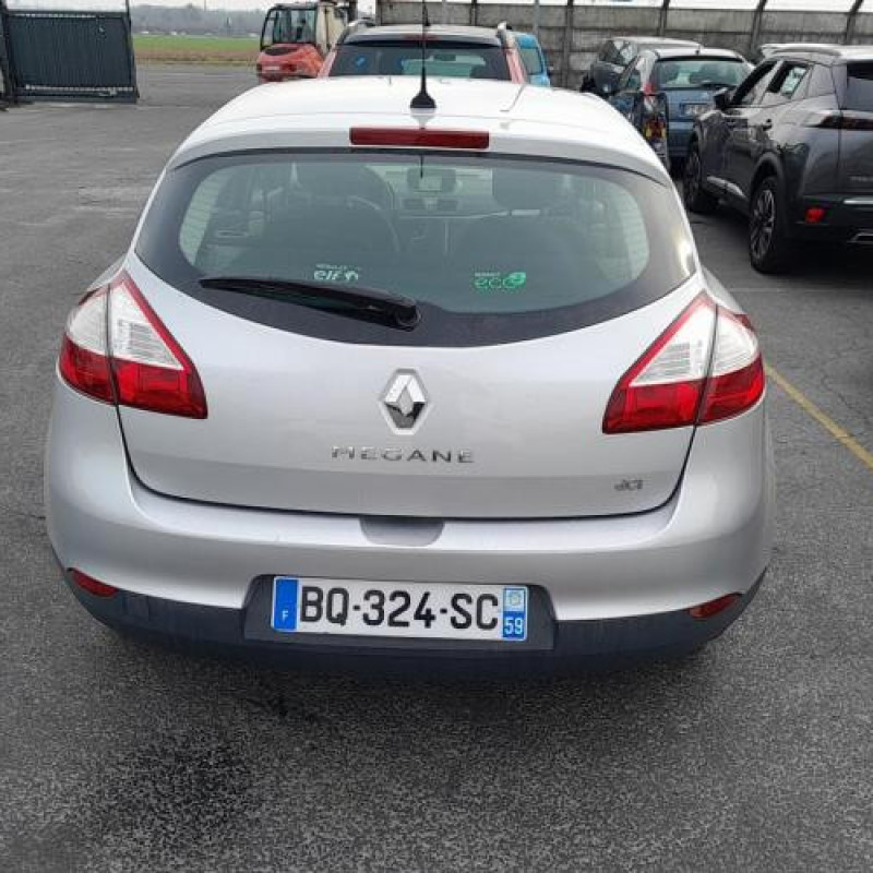 Porte arriere gauche RENAULT MEGANE 3 Photo n°7