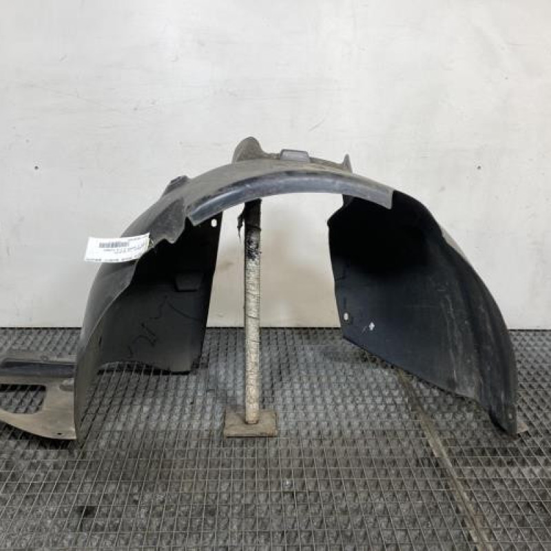 Pare boue avant gauche PEUGEOT 208 1 Photo n°1
