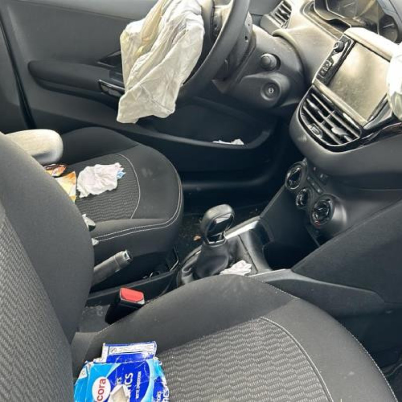 Pare boue avant gauche PEUGEOT 208 1 Photo n°13