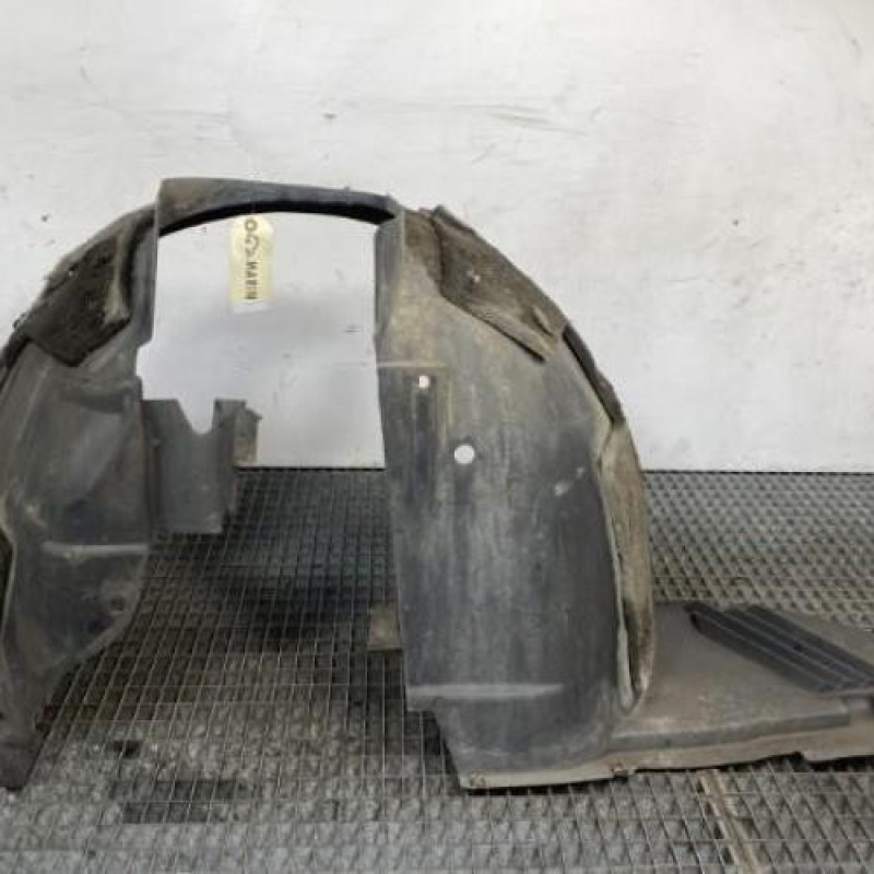 Pare boue avant gauche PEUGEOT 307 Photo n°2