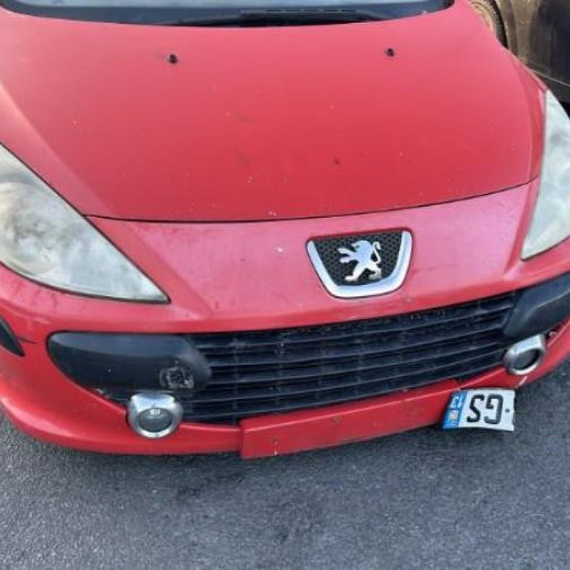 Pare boue avant gauche PEUGEOT 307 Photo n°15