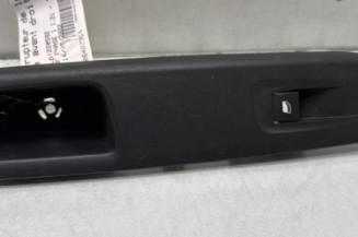 Interrupteur de leve vitre avant droit OPEL CORSA F Photo n°1